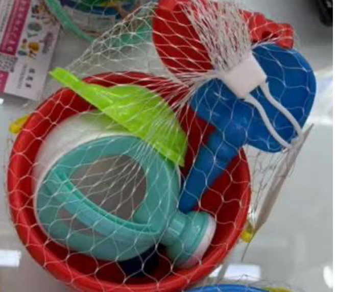 **Juego de juguetes de playa para niños: cubo, pala y moldes de arena (CA373)