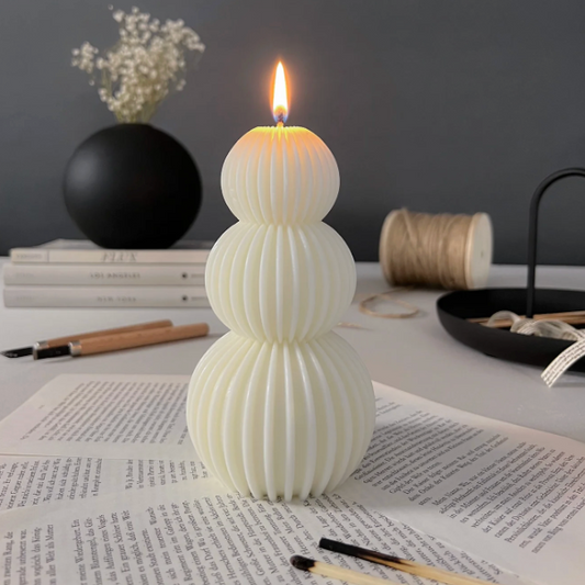 Sculptural Ribbed Candle (CA057-1)