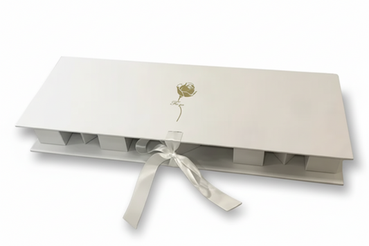 “MOM” Gift Box – Heart-Shaped Flower Arrangement Box 💝 CA485