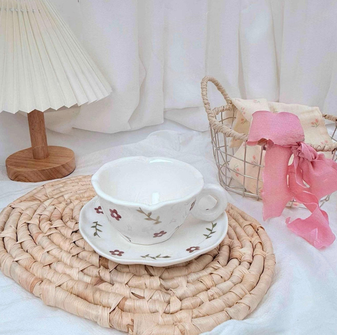 Taza de cerámica con platillo Loral – Estilo rústico suave - CA448