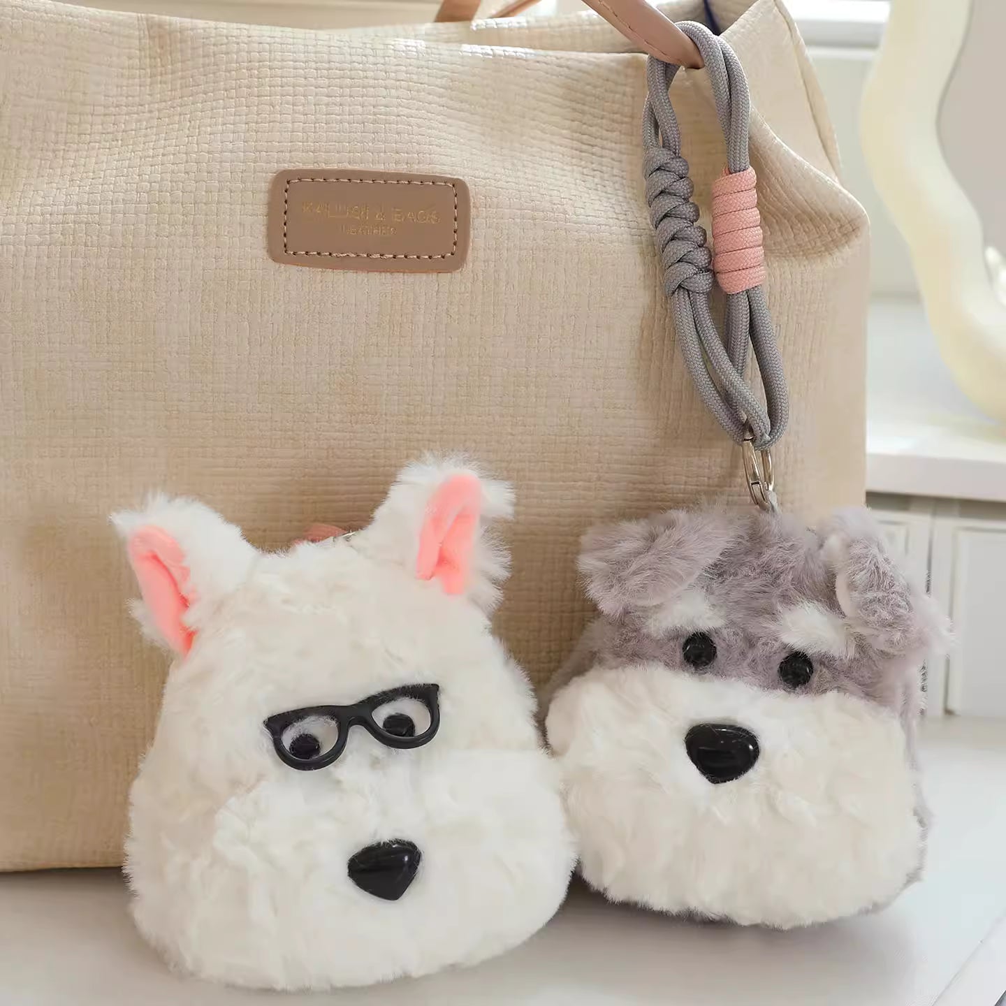 Fluffy Puppy Pouch (CA466)