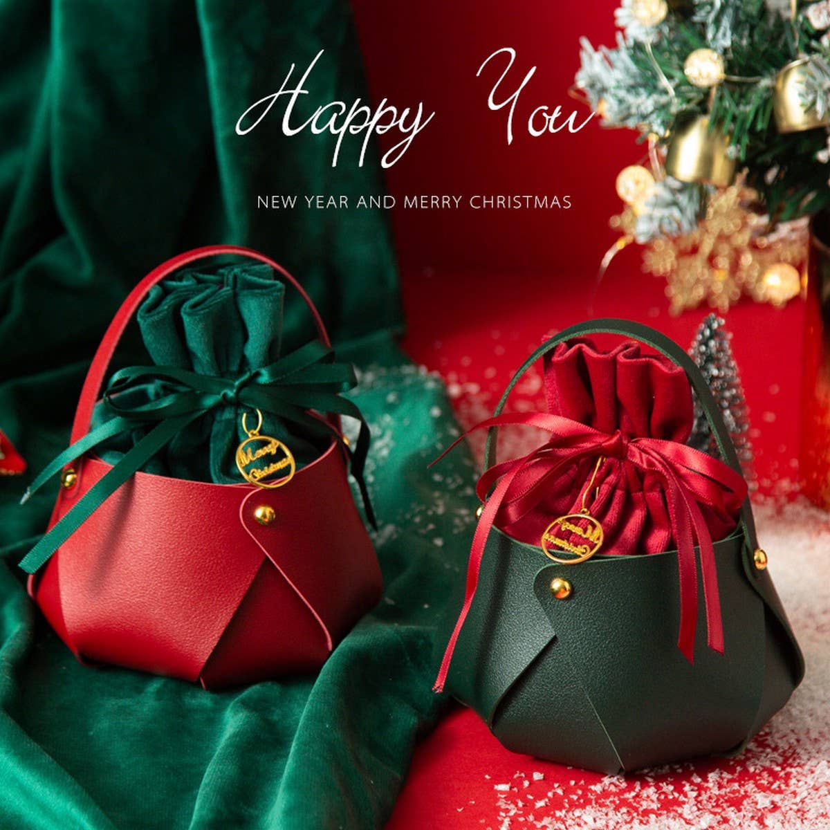 Christmas Mini Gift Bag with Drawstring Pouch – 1 Piece 🎄🎁