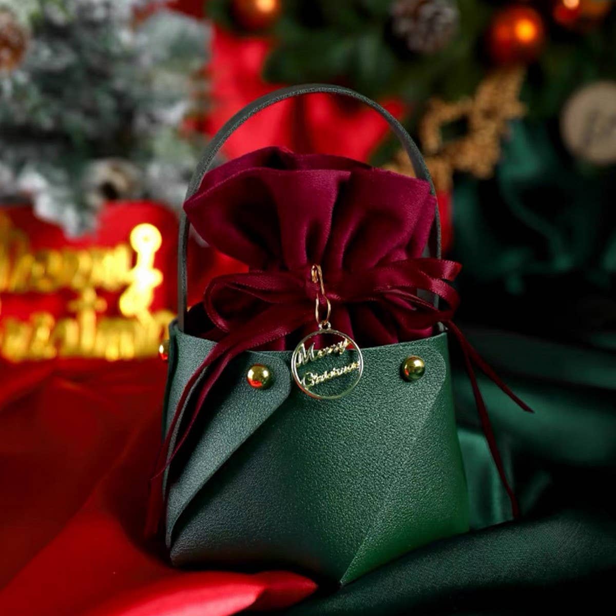 Christmas Mini Gift Bag with Drawstring Pouch – 1 Piece 🎄🎁