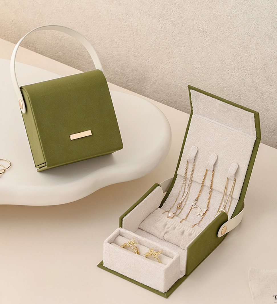 Portable Jewelry Organizer Box 💎 CA726