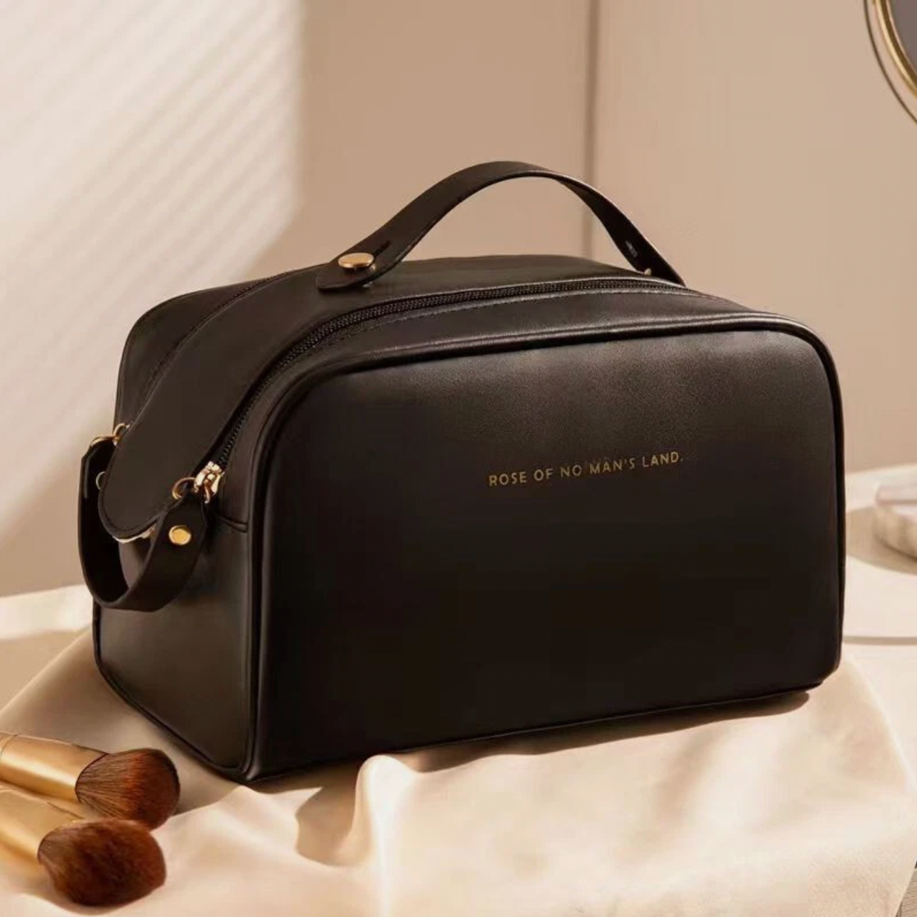 Travel Vanity Bag – Ref: AK002