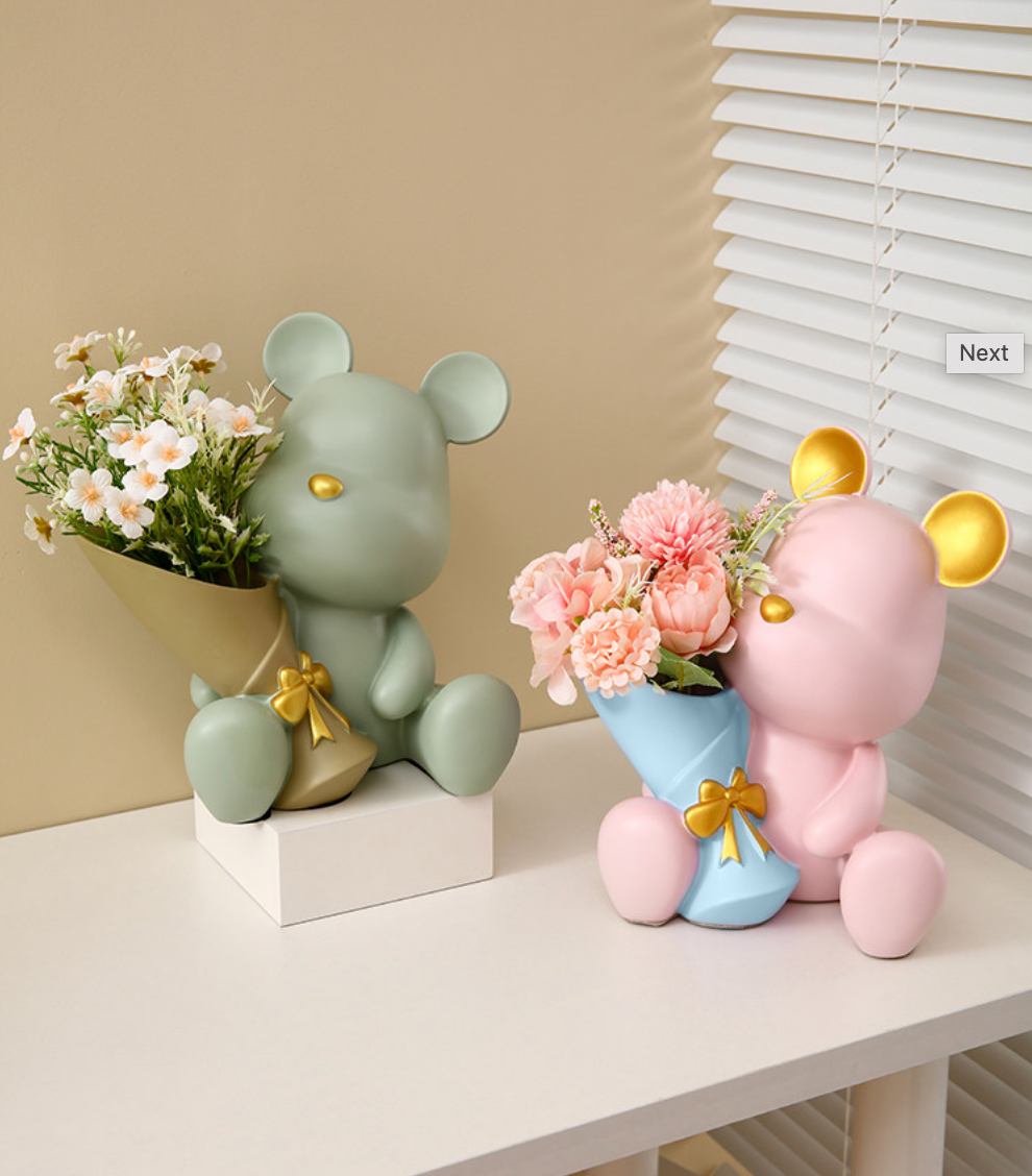 Little Bear Hug Flower Vase - CA393