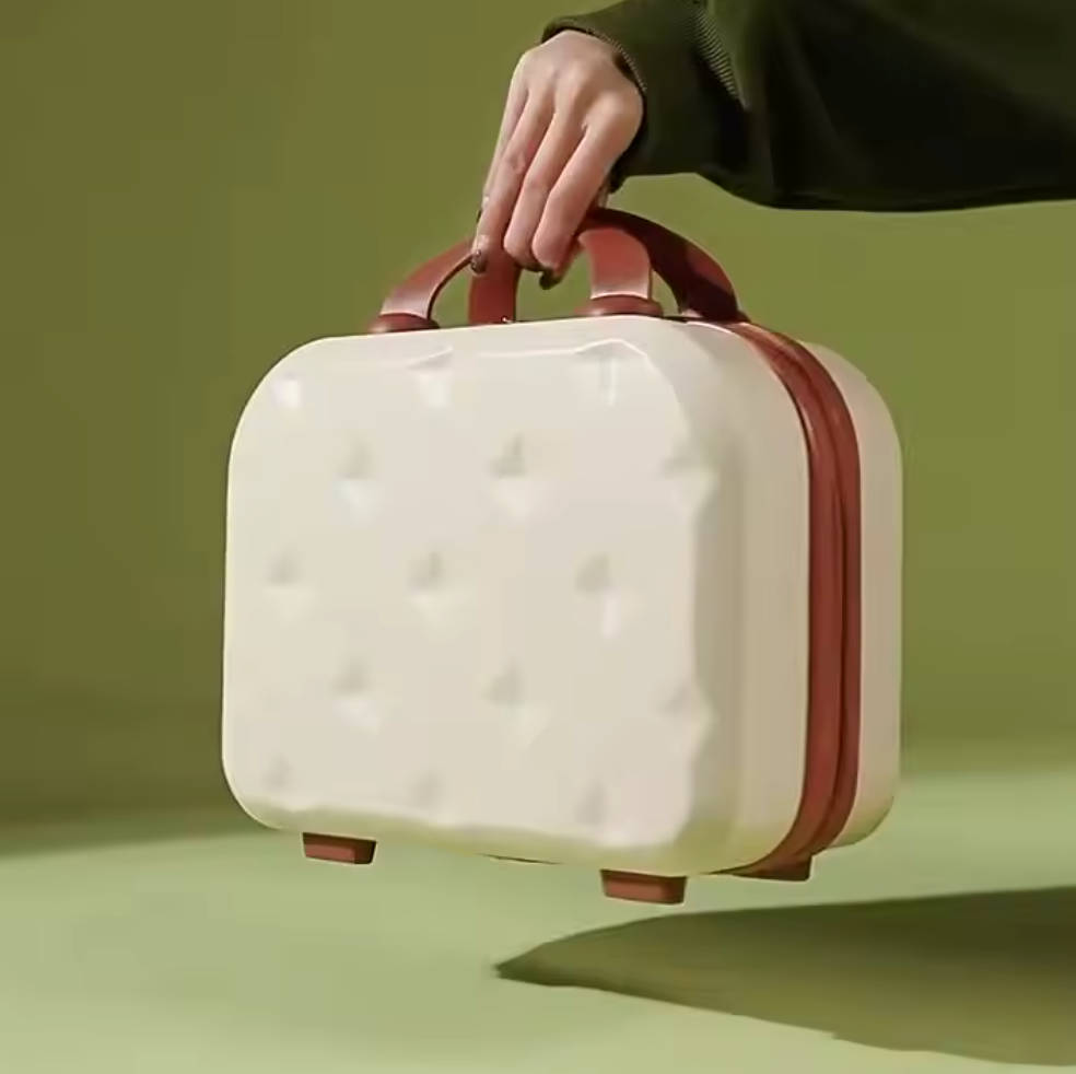Travel Vanity Case - Dimond Shapes