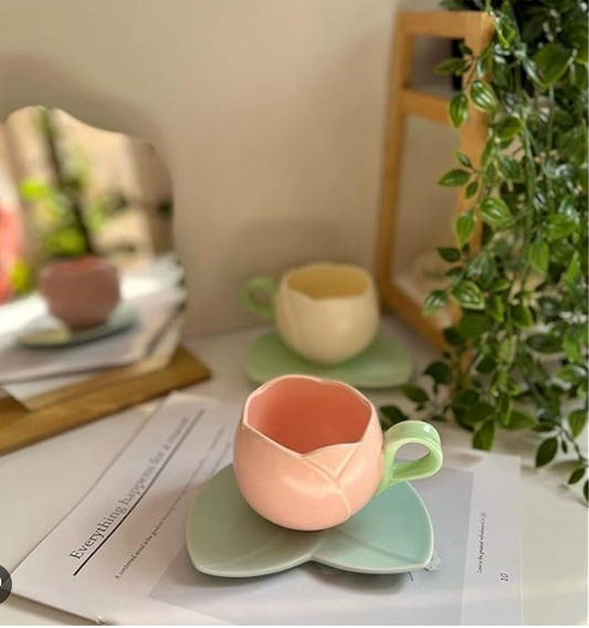Elegant Tulip Petal Ceramic Cup & Saucer Set (V1800-3)