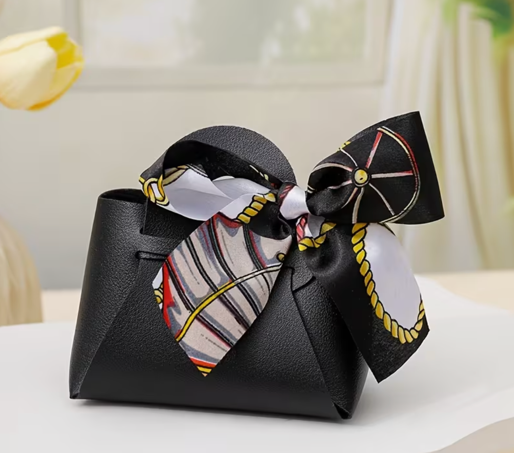 Mini bolso de mano con asa y pañuelo – Piel sintética – CA068