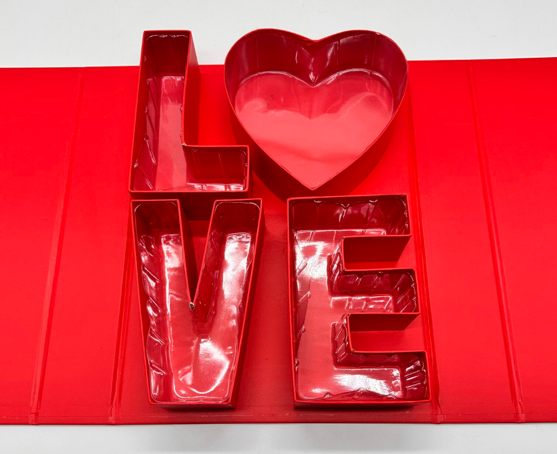 “LOVE” Gift Box – Flower Arrangement Box 💝CA488