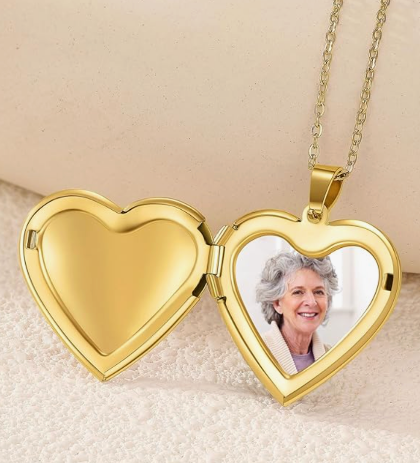 Custom Photo Necklace 💖✨ CA405