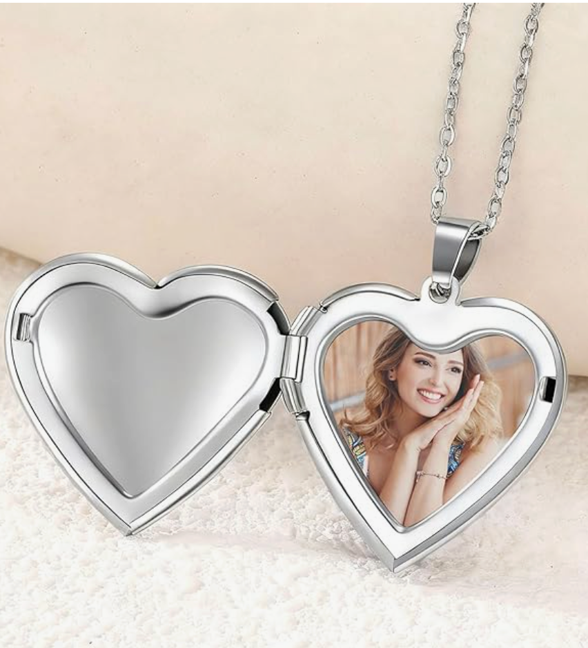 Custom Photo Necklace 💖✨ CA405