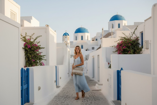 Clutch bohemio de paja con bordados y borlas – FIQ-182 