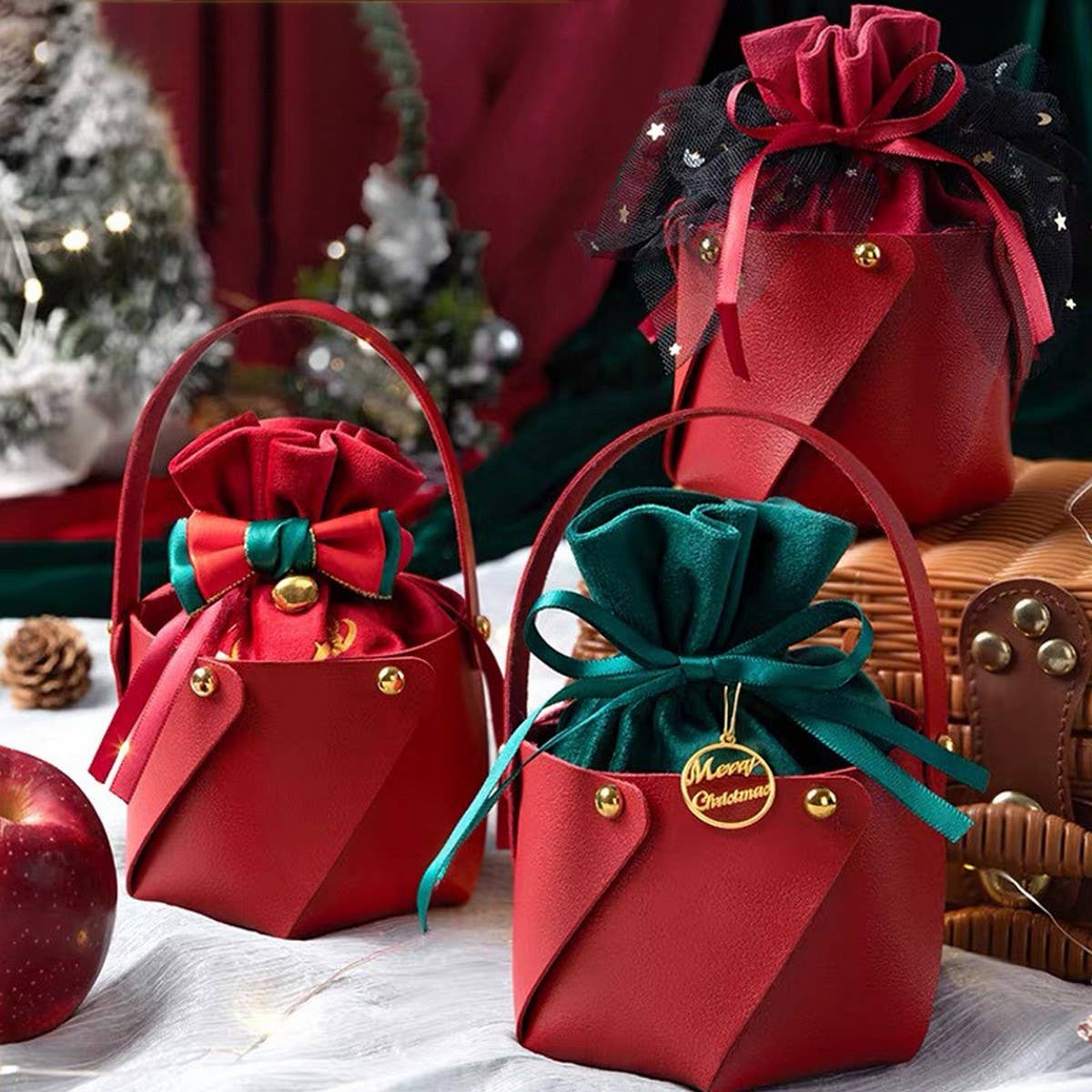 Christmas Mini Gift Bag with Drawstring Pouch – 1 Piece 🎄🎁