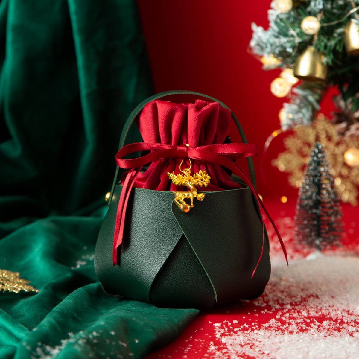 Christmas Mini Gift Bag with Drawstring Pouch – 1 Piece 🎄🎁